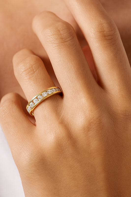 Yellow Gold 10 Stones Channel Settings Wedding Band. 14k, TDW: 0.50ct, VS, GH