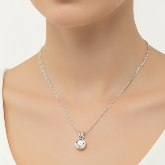 14K White Gold Diamond Pendent Natural Round Diamond TDW:0.10ct