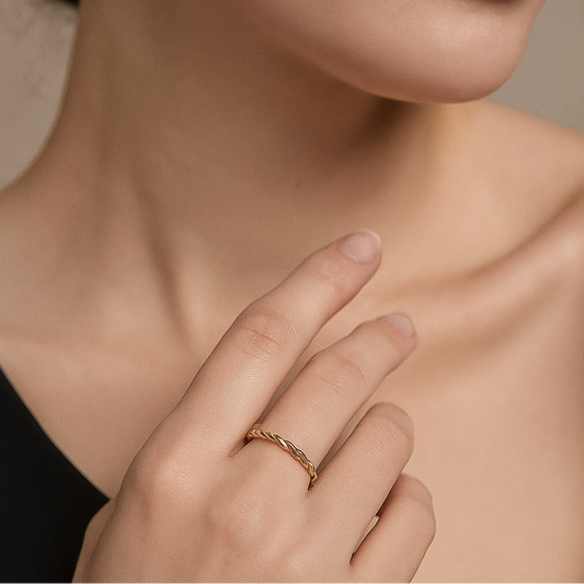 18K Yellow Gold Rope Style Ring