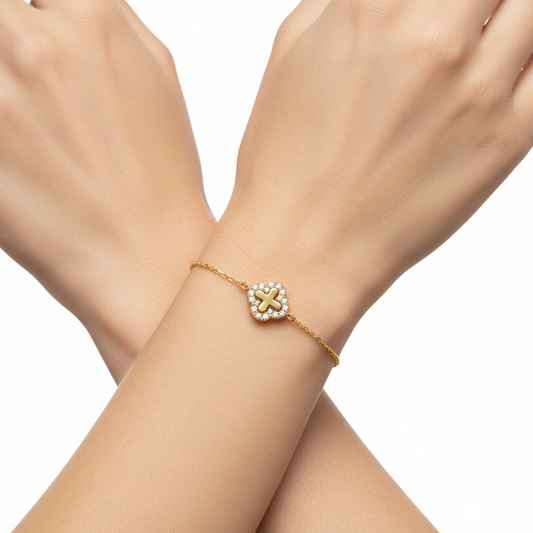 14K Yellow Gold Cubic Zirconia Clover Bracelet