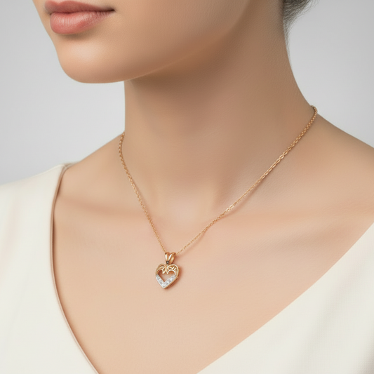 10K Yellow Gold Heart Pendent set with 5 Round Diamond TDW: 0.05ct SI H
