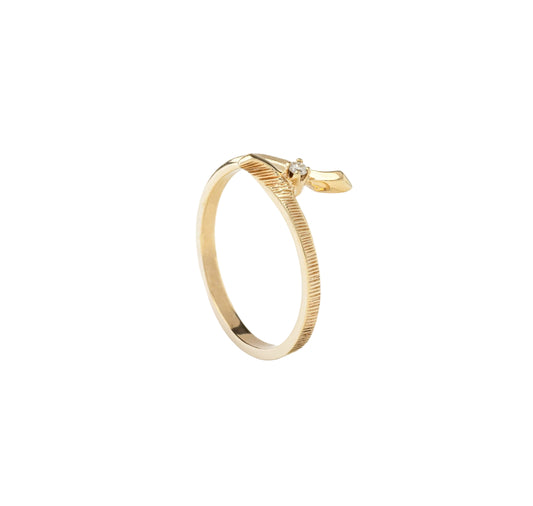 10K Yellow Gold Ring with Diamond in the middle TDW: 0.01ct