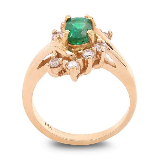Yellow Gold Oval Shape Emerald and Diamond Ring. 14k, 3.7gr ,TDW: 0.16ct E: 0.32ct