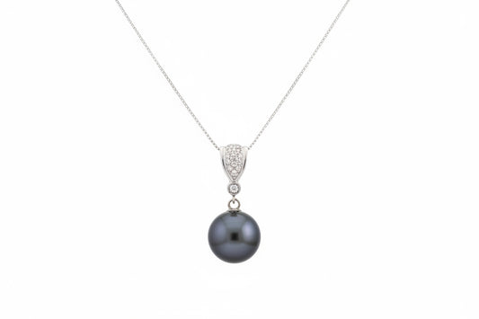 White Gold Large Tahitian Cultured Black Pearl and Diamond Clip On Pendant. 18k, P: 11.9mm. TDW: 0.15ct