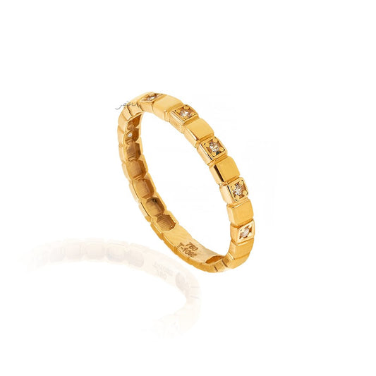 Yellow Gold ring with square design with seven CZ size 5 18k 1.45gr