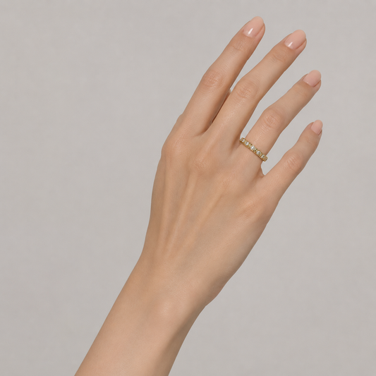 14K Yellow Gold Five Diamonds Band Ring