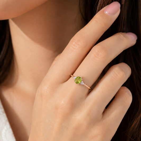 10K Yellow Gold Peridot With Diamond Ring