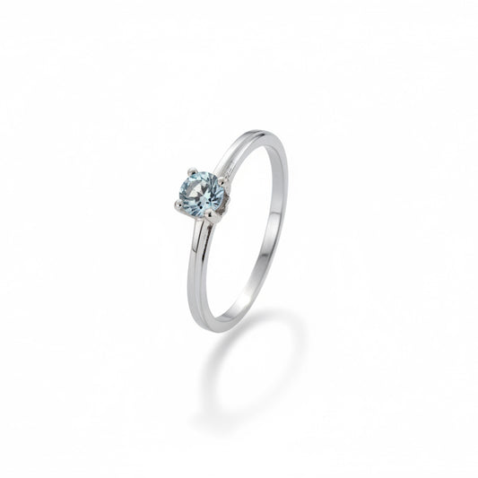 14k White Gold Blue Topaz Solitaire Ring