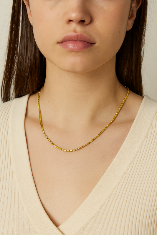 Yellow Gold Bar Style Chain. 14k, 3.4gr, 16"