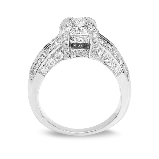 White Gold Classic Solitaire Diamond Ring with Emerald Cut, Baguettes and Round Diamonds. 18k,  Emerald Cut Diamond : 0.7ct VS G, TDW:  2.5ct, VS FG
