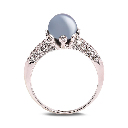 White Gold South Sea Tahitian Pearl and Pavé Diamond Ring. 18k,  P: 7.3mm,  TDW: 0.26ct