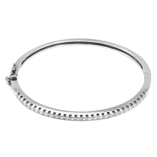 White Gold Bangel Bracelet setting with 29 round diamonds ,14k, TDW:0.72ct  SI H
