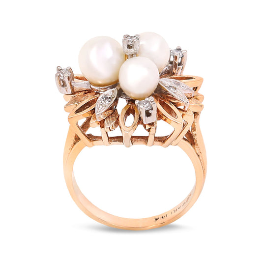 Yellow Gold Pearl and Diamond Floral Ring, 14K, TDW:0.08ct,VS2/I2, I/J