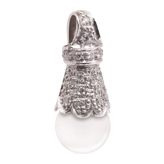 White Gold Pavé Setting Diamond and Pear Shape Pearl Pendant. 18k TDW: 0.25ct