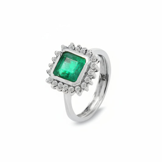 18K Vintage White Gold Emerald and Diamond Halo Ring E: 1.7ct TDW: 0.2ct