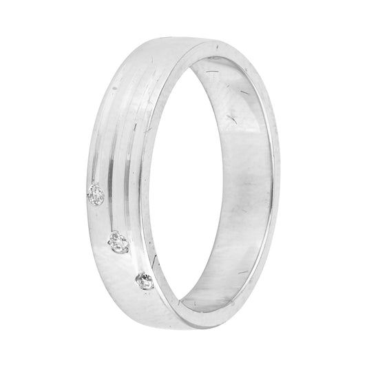White Gold Ring setting with Three Diamonds 4mm Width TDW: 0.06ct18k 4.6gr