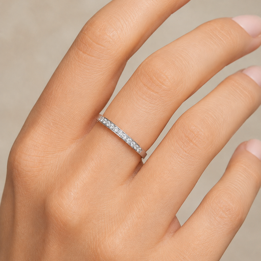 14k White Gold Band setting with 10 Diamonds TDW: 0.25ct G I