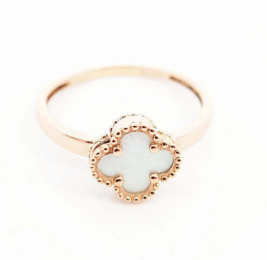 Rose Gold Clover Mother of Pearl Ring. 18k, 2.1gr