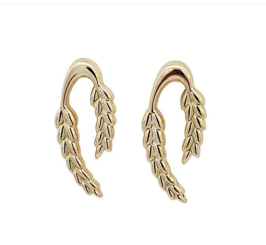 Yellow Gold Leaves Earrings. 18k, 2.8gr