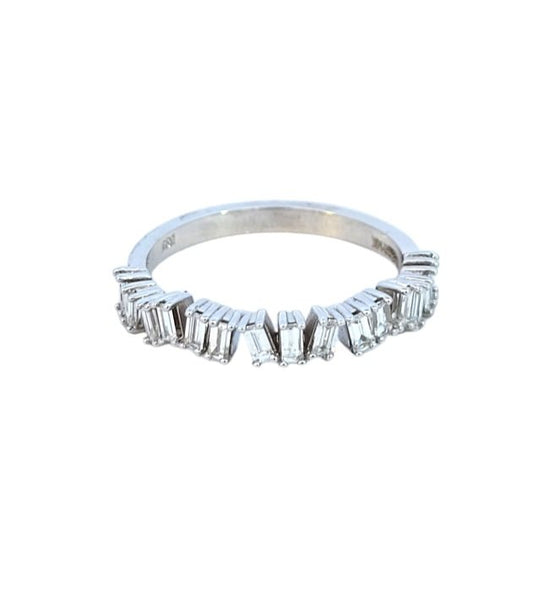 White Gold setting with 15 Diamonds Baguette cut in different directions, 14k, BG: 0.46 CT, F-G, VS- SI