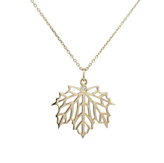 Yellow Gold Maple Leaf Necklace set with one Round Diamond, 14k, TDW: 0.01 CT,  F-G, SI
