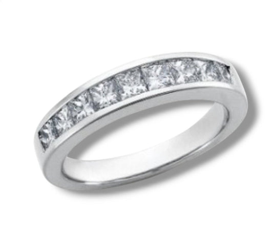 White Gold Princess Cut Channel Setting Band. 14k, 3.7gr,  TDW: 0.54ct, VS, FG