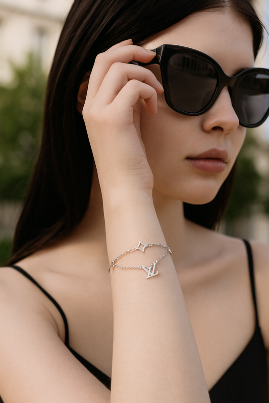 14K White Gold Bracelet with LV Motif Links 7.5"