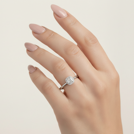 18K White Gold Solitaire Engagement Ring with 0.20ct Natural Diamond VS F_G