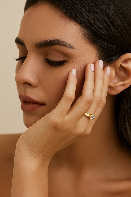 Yellow Gold Solitaire Diamond Ring. 14K, 0.5ct, SI, F