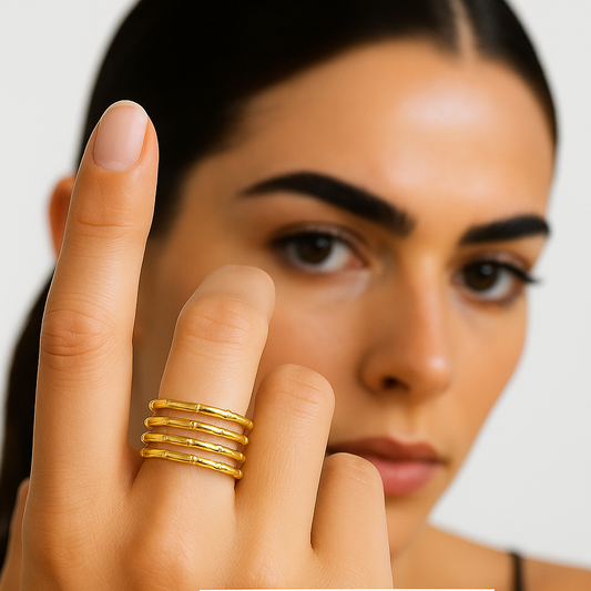 18K Yellow Gold Thin Stacking Ring. 1gr