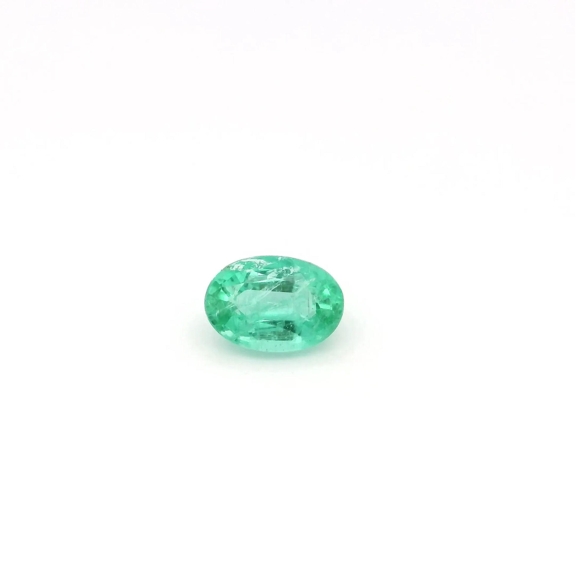 0.50ct Oval Natural Emerald (Colour Green, Clarity Moderately Included, Cut Faceted)