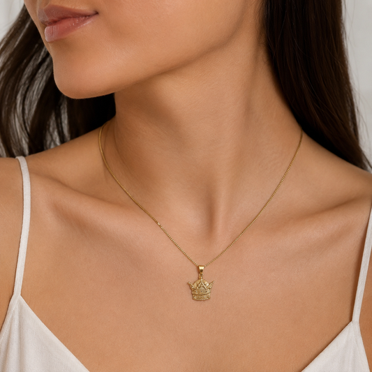 18K Yellow Gold Imperial Crown Pendant Necklace