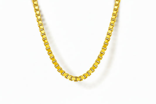 18K Yellow Gold Box Chain 17" 7.8 gr
