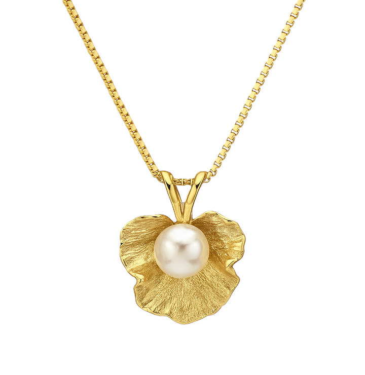 14K Yellow Gold Pearl Seashell Pendant