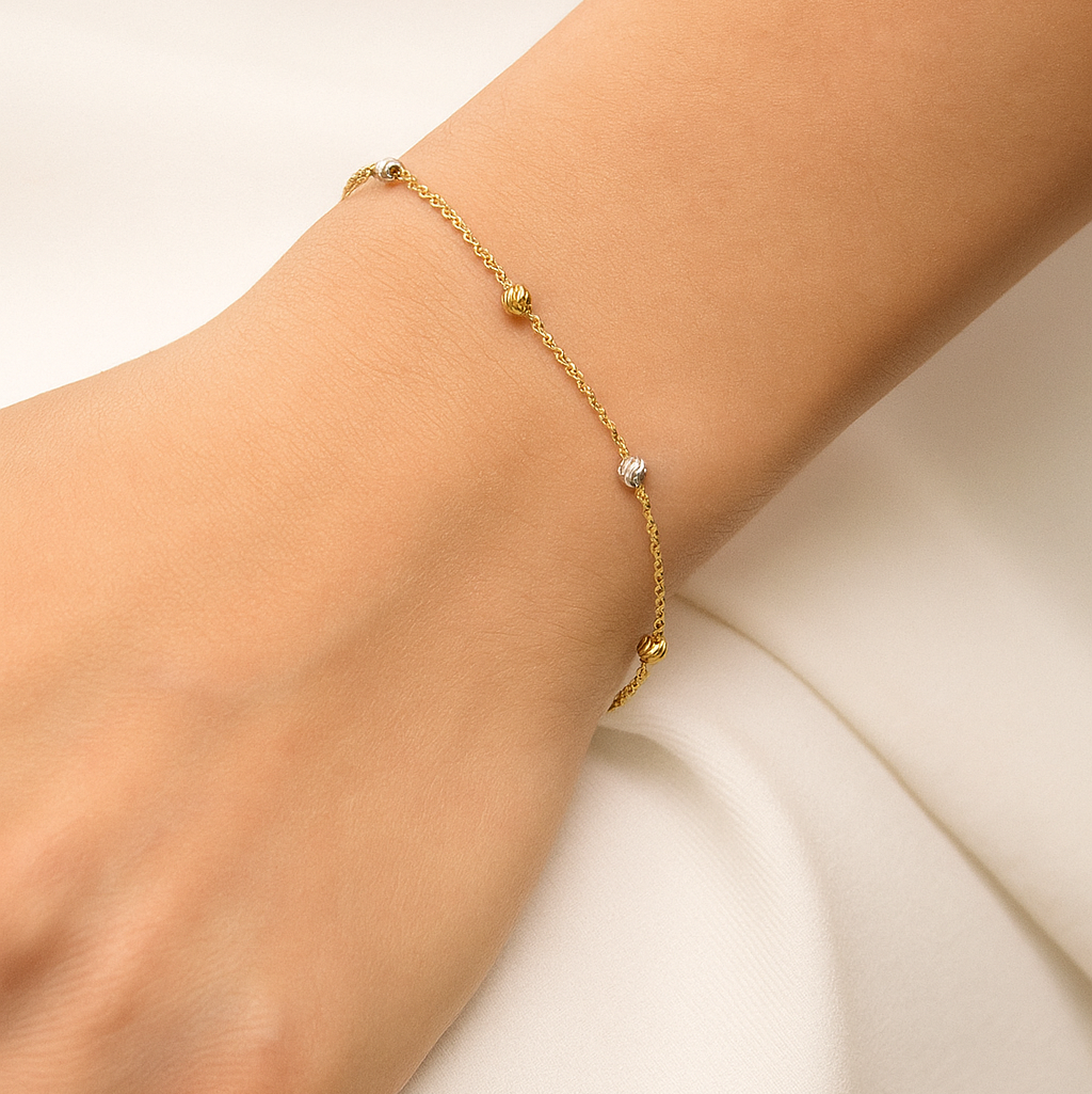 Yellow Gold station Bracelet with white gold and Yellow gold balls 18k ,1.42gr
