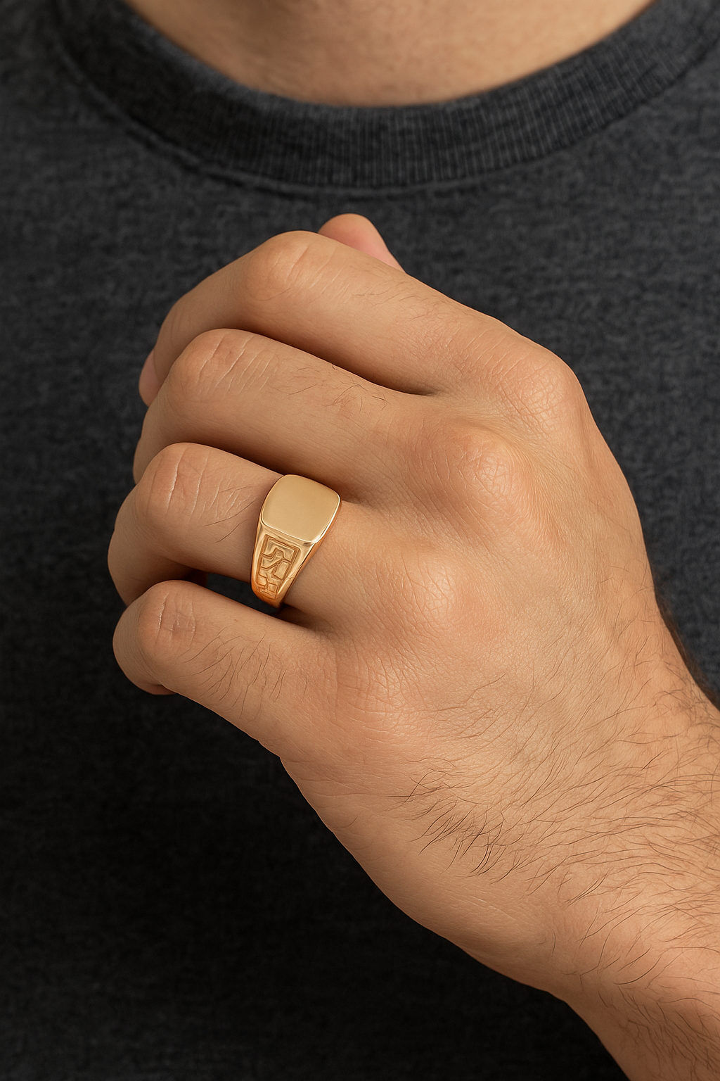Yellow Gold Signet Ring with Filigree Detailing, 10k, 6.6 gr, size 9.5