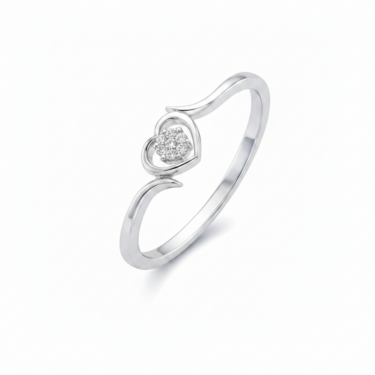 10K White Gold Diamond Heart Ring
