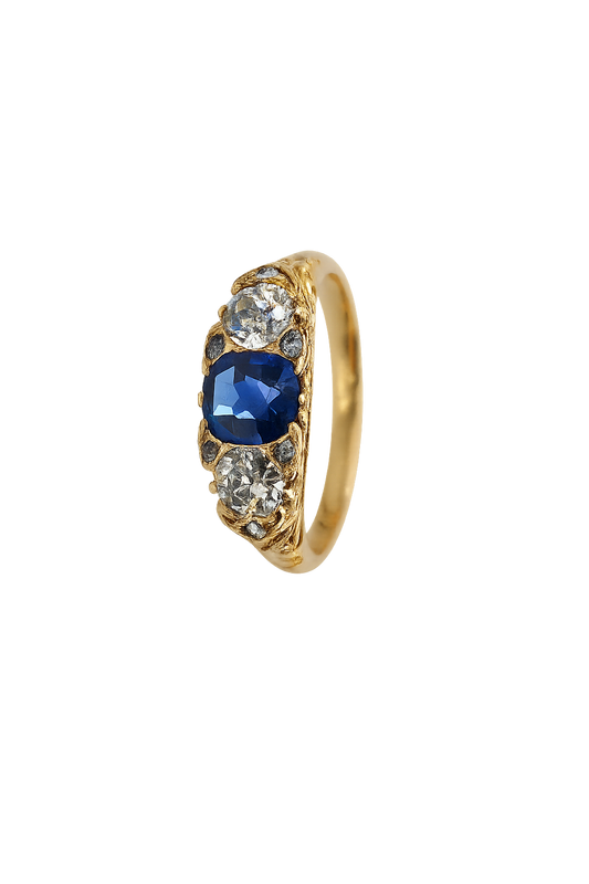 Vintage Yellow Gold State Ring 14k ,Filigree Style setting with two Diamonds and one round Sapphire, TDW: 0.5ct,VS1, DF, S: 0.65ct