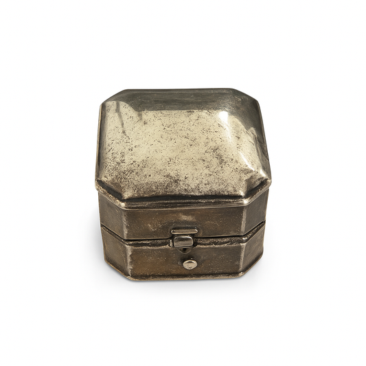 Antique Birks Ring Box – Velvet Interior Double Ring Slot (1930s–1950s)