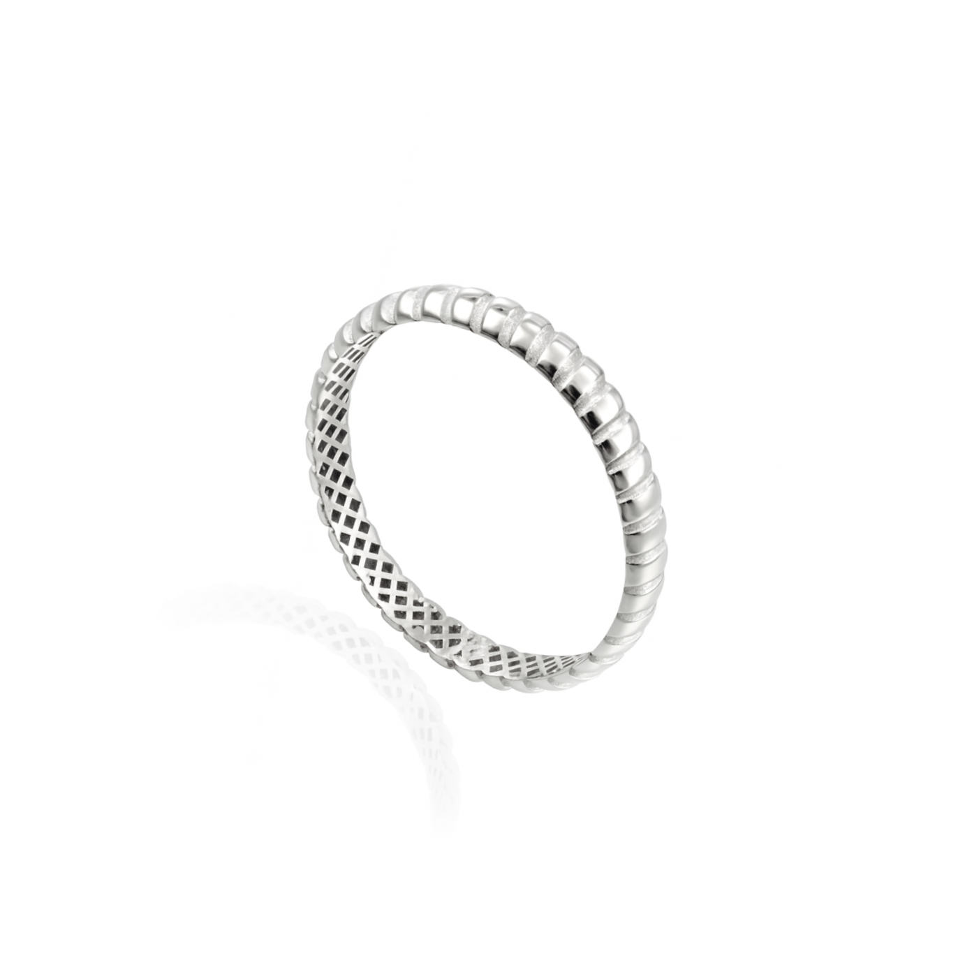 18K White Gold Cable Classic Band.