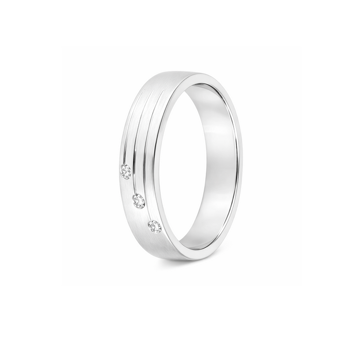 18K White Gold Three-Diamond Wedding Band