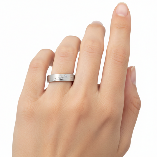 18K White Gold Three-Diamond Wedding Band