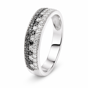 14K White Gold White & Black Diamond Band. TBKDW: 0.30ct TDW: 0.61ct