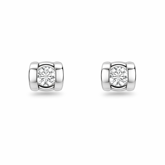 14K White Gold Solitaire Stud Earrings Set with Diamond TDW: 0.06ct VS HI