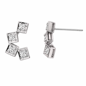 White Gold Half Circle with Four Square setting with Diamonds TDW: 0.17ct, VS,GH, 14K