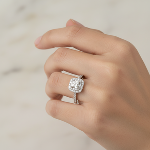 14K White Gold Halo Diamond Engagement Ring , TDW: 0.36 VS – SI GH