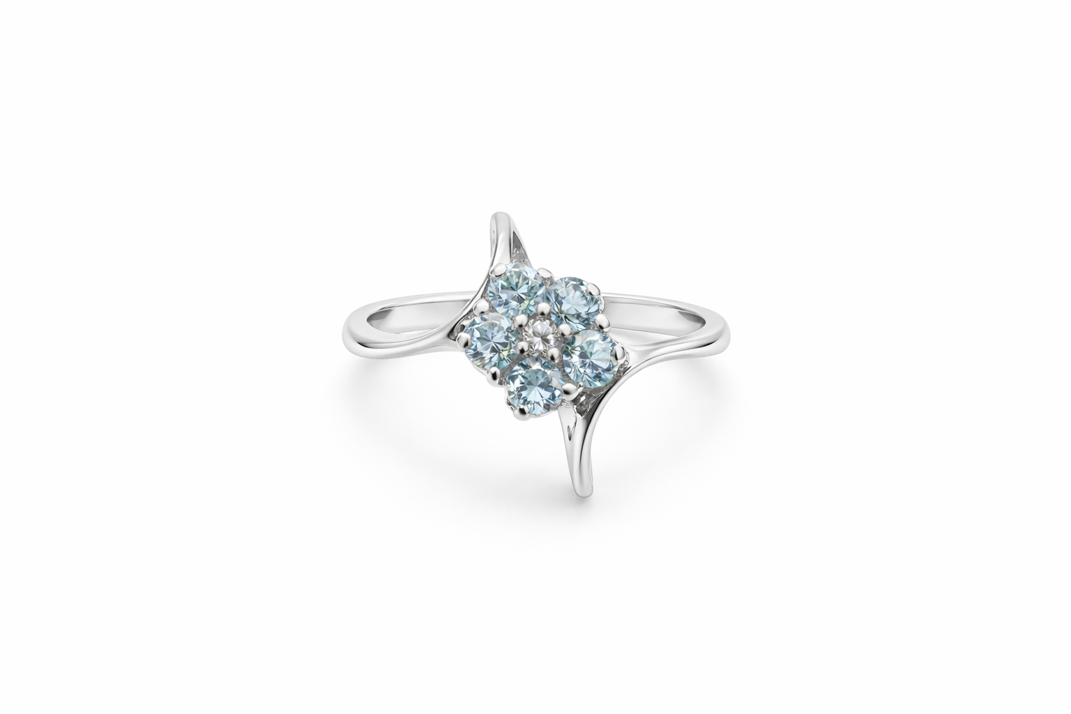 White Gold Ocean Bloom Aquamarine and Diamond Ring 14k