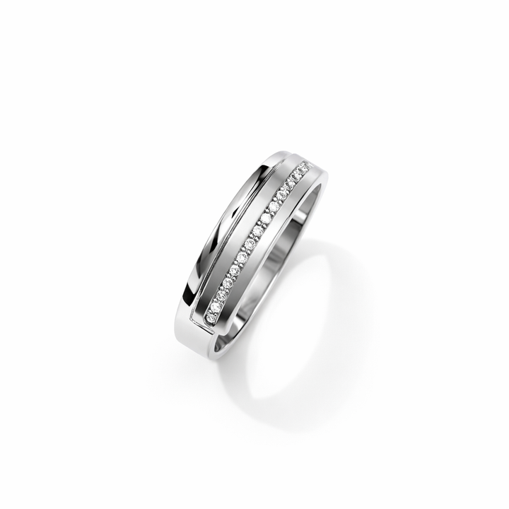800 Platinum 16 Round Diamond Row Wedding Band Ring
