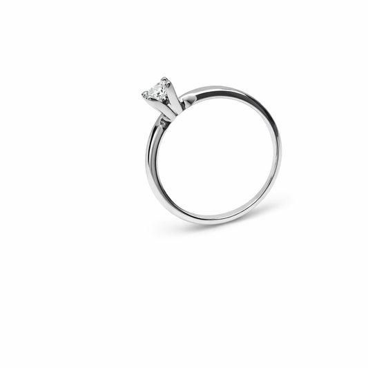 White Gold Ring with One Princess Cut Natural Diamond 14k 0.3 CT VS F