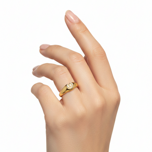 10K Yellow Gold Ring with Heart Shape and Diamond